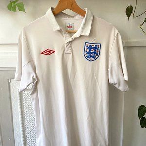 England 2010 jersey Umbro - size 40 (Medium)
